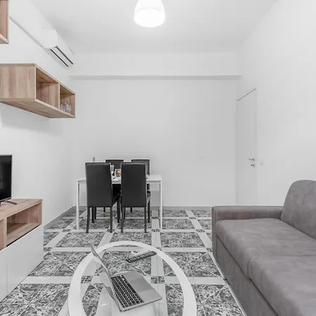 Navigli Duomo - Chateau Milan, Metro M2 E Parcheggio Gratuito Apartmán *