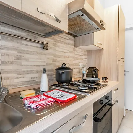 Navigli Duomo - Chateau Milan, Metro M2 E Parcheggio Gratuito Apartmán